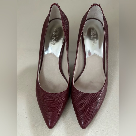 Michael Kors Burgundy Pointed Toe Pumps - Picture 2 of 4